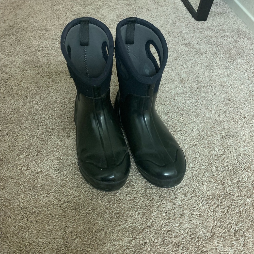 Bogs Women’s 9 waterproof rain boots